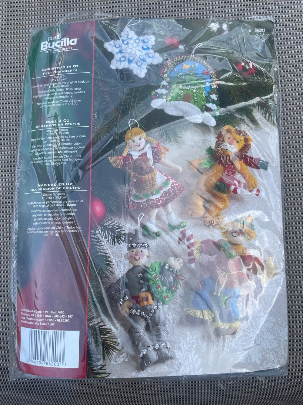 Bucilla Felt Ornament Kit 86203 Christmas in Oz Wizard 6 sequin rare vintage NEW
